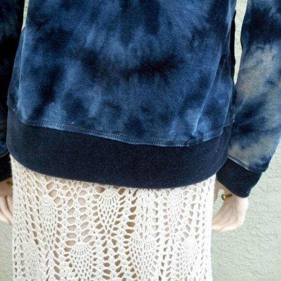 EUC BCBG Hooded Blue TieDye Zippered Jacket w/Rhinestones M - Picture 12 of 12